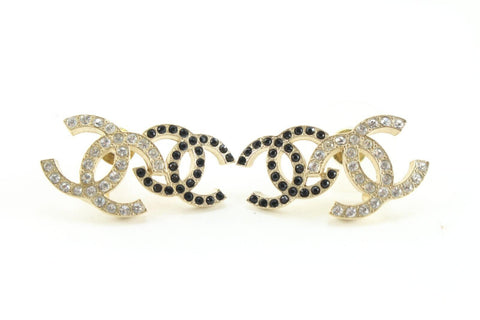 Chanel 22B Double CC Logo Pierce Earrings Crystal Black Gold 2CK0509