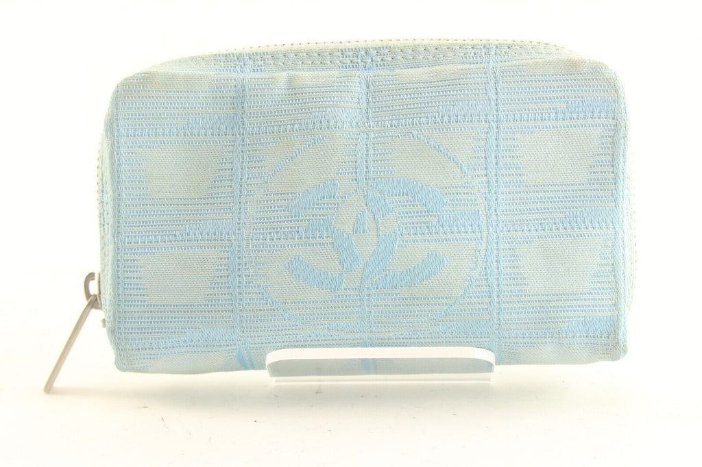 Chanel Blue CC Zip Pouch 3CC712K Chanel Blue CC Zip Pouch 3CC712K