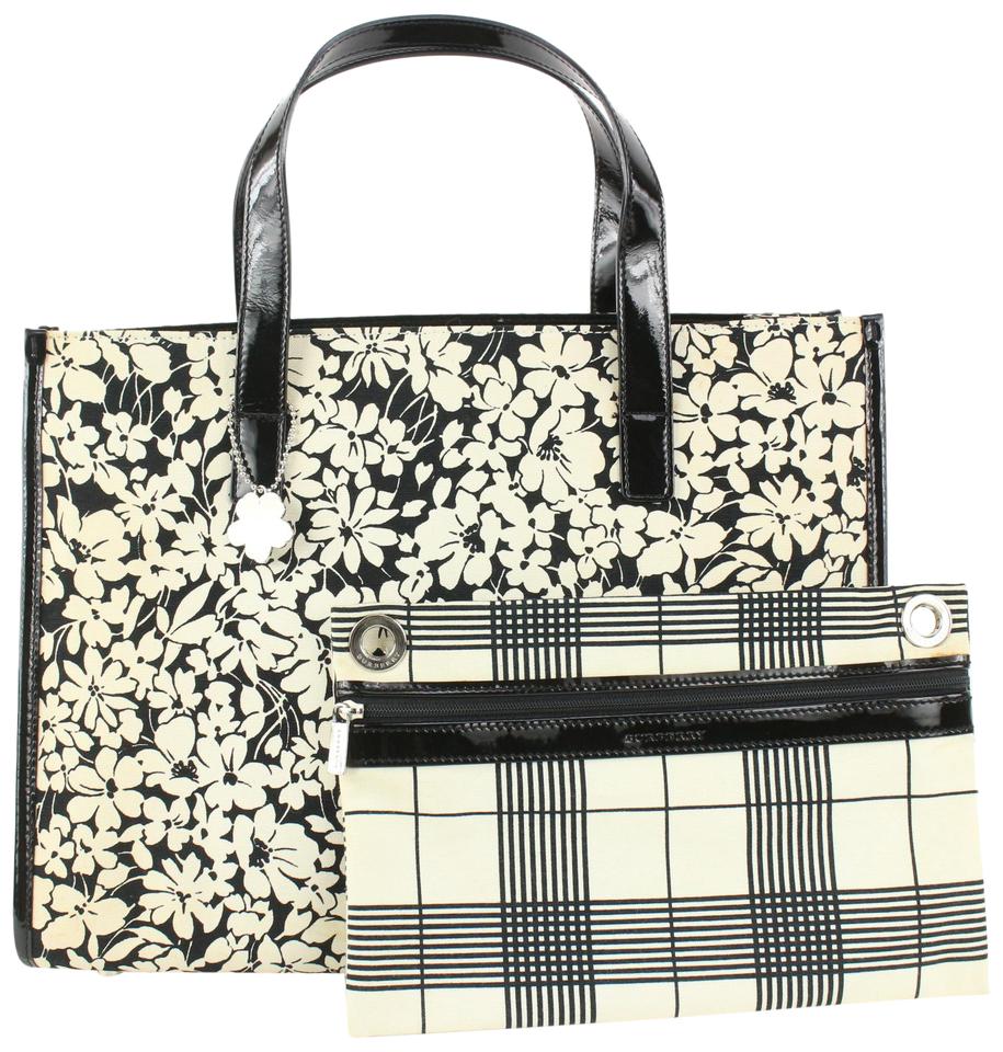 Burberry Black x White Floral Shopper Tote with Nova Check Pouch 922Bur86 Burberry Black x White Floral Shopper Tote with Nova Check Pouch 922Bur86