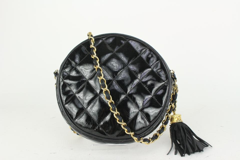Chanel Black Quilted Patent Leather Round Tassel Clutch with Chain 823cas17 Chanel Black Quilted Patent Leather Round Tassel Clutch with Chain 823cas17