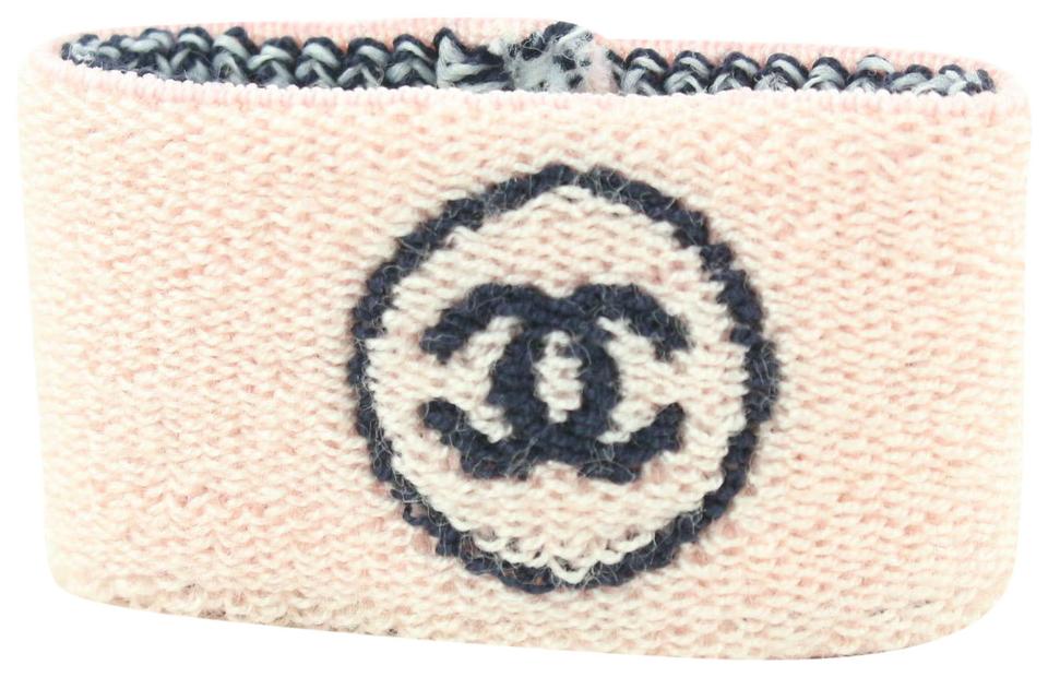 Chanel Pink x Black Gym Bracelet Sweatband Wrist Band 700cas621 Chanel Pink x Black Gym Bracelet Sweatband Wrist Band 700cas621