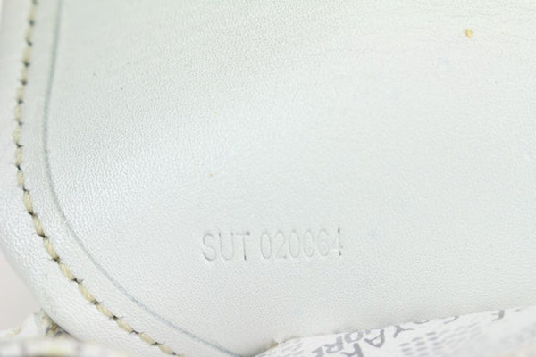 Goyard White Monogram Chevron St Louis PM Tote Bag with Pouch 1GY1116  Leather ref.422609 - Joli Closet