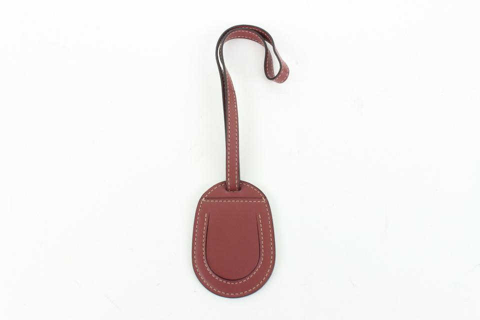 Gucci Mauve Clochette Luggage Tag from Reversible Supreme GG Tote s330g21 Gucci Mauve Clochette Luggage Tag from Reversible Supreme GG Tote s330g21