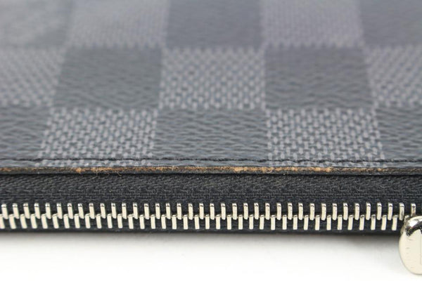 Louis Vuitton Black Damier Graphite Canvas Pattern Zippy Wallet Louis  Vuitton