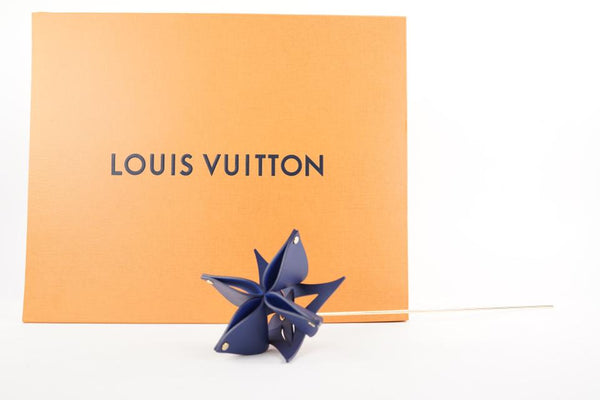 Decorative object Louis Vuitton 387168