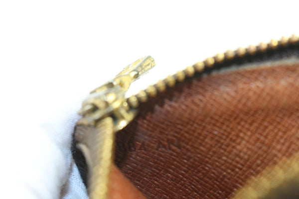 Louis Vuitton Rare Monogram Pochette Cles Key Pouch 863185