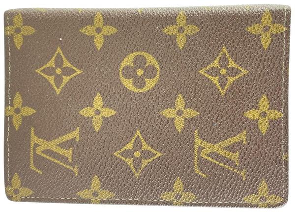 Louis Vuitton Saks Fifth Avenue Edition Small Ring Agenda Diary Cover –  Bagriculture