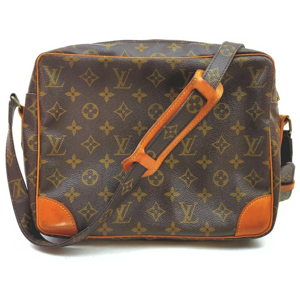 Louis Vuitton Monogram Potomac Messenger Camera Bag 855498 Louis Vuitton Monogram Potomac Messenger Camera Bag 855498