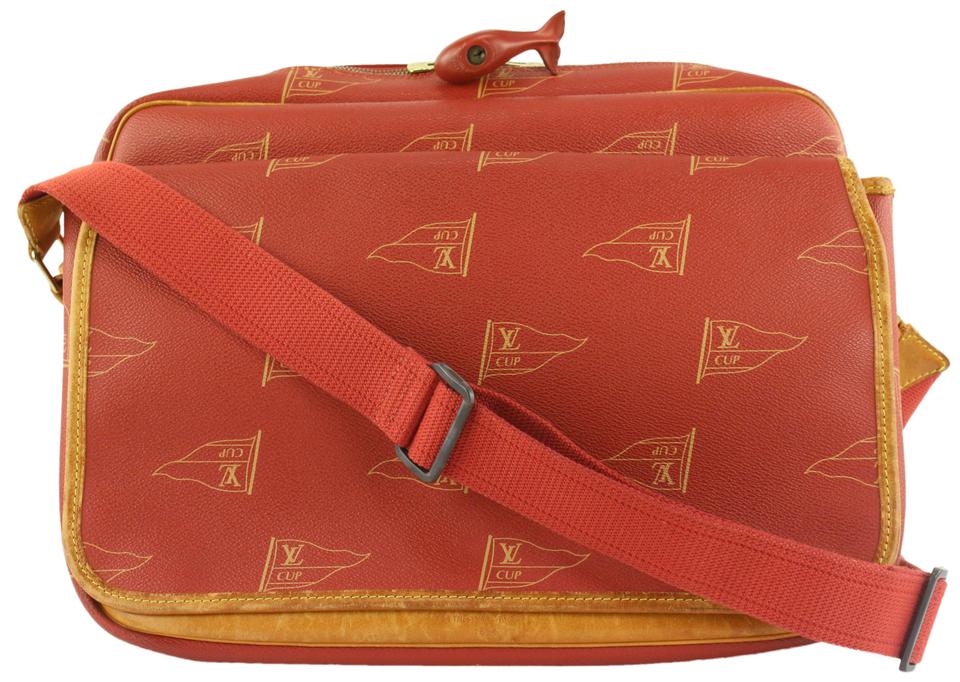 Louis Vuitton 1995 LV Cup Red Bosphore Calvi Messenger Crossbody Bag 234lvs56 Louis Vuitton 1995 LV Cup Red Bosphore Calvi Messenger Crossbody Bag 234lvs56