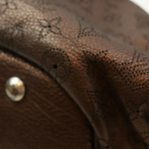 Louis Vuitton Metallic Brown Mahina Leather XS Crossbody Hobo Bag 8630 –  Bagriculture