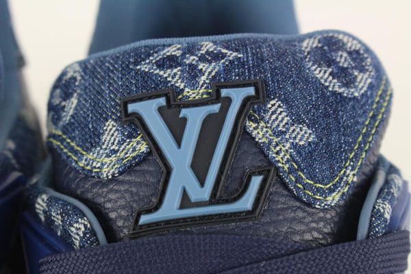 Louis Vuitton Men's 9 US Nigo x Virgil Blue Monogram Denim Trainer Sne –  Bagriculture
