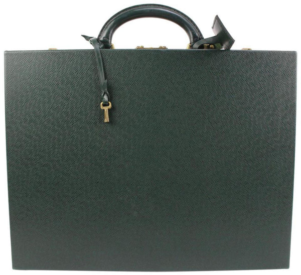 Louis Vuitton Green Taiga Diplomat Briefcase Hard Trunk 7L815a –  Bagriculture