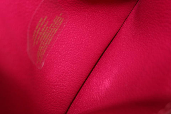 Louis Vuitton Fuchsia Epi Leather Cosmetic Pouch Demi Ronde ref.318985 -  Joli Closet