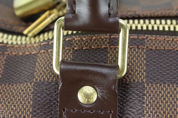 Louis Vuitton Damier Ebene Keepall Bandouliere 55 Duffle Bag with Strap  Leather ref.322375 - Joli Closet