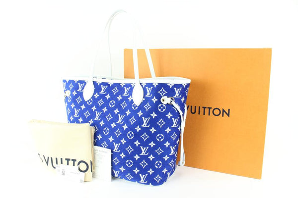 Louis Vuitton Blue Monogram Velvet Match Neverfull MM Tote with Pouch –  Bagriculture