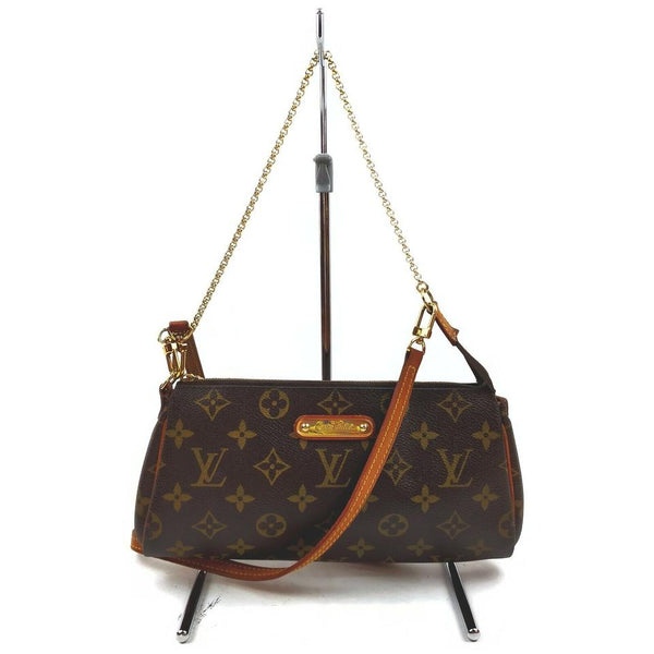 Crossbody Style - Louis Vuitton Eva & Louis Vuitton Favorite & Burberry  Haymarket Check 