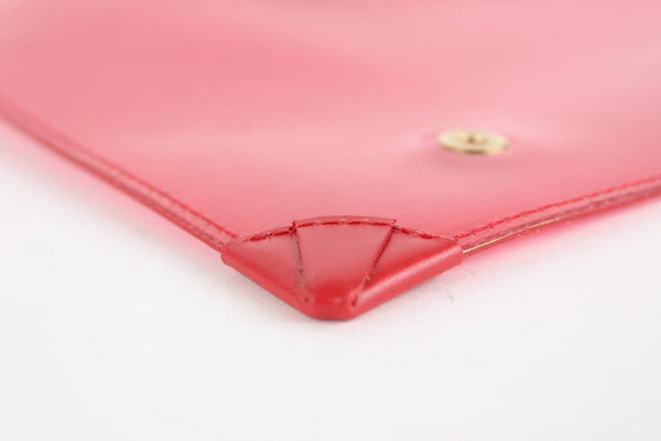 Louis Vuitton Translucent Red Epi Plage Pochette Accessoires Clear Clutch  Leather ref.379459 - Joli Closet
