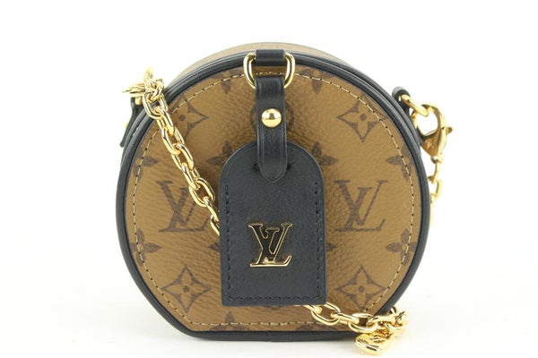 Products By Louis Vuitton : Petite Boîte Chapeau Necklace