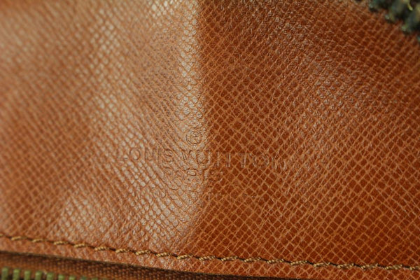 Louis Vuitton XL Monogram Danube GM Shoulder Bag 1LV88a For Sale