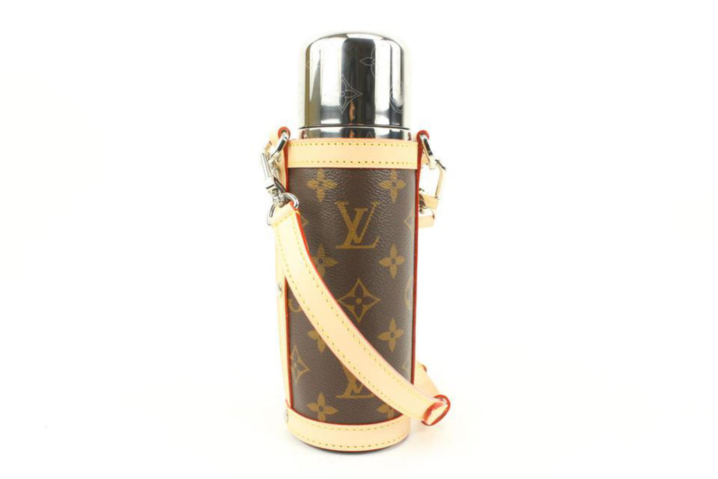 Louis Vuitton Monogram Flask Holder Thermos with Case Water Bottle 78lk524s Louis Vuitton Monogram Flask Holder Thermos with Case Water Bottle 78lk524s
