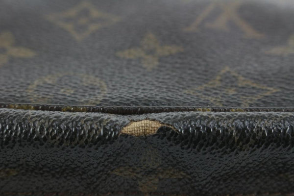 Louis Vuitton, Bags, Louis Vuitton Trousse 28 Crossbody Bag With Lock And  Key Plus Vachetta Strap
