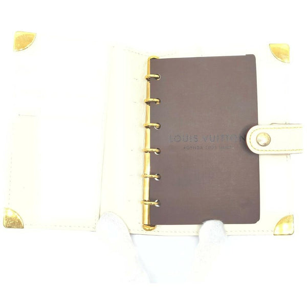 Louis Vuitton White Suhali Leather Small Ring Agenda PM Diary Cover 86 –  Bagriculture