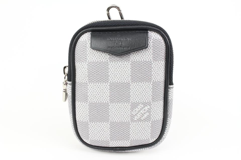 Louis Vuitton Ultra Rare White Damier Graphite Pouch 28lk321s Louis Vuitton Ultra Rare White Damier Graphite Pouch 28lk321s