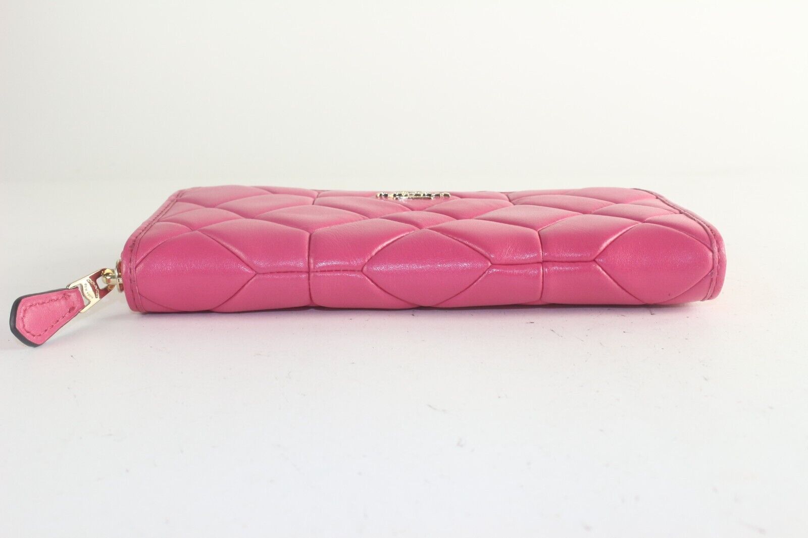 COACH Quilted Pink Zipp Wallet 1CO726K – Bagriculture