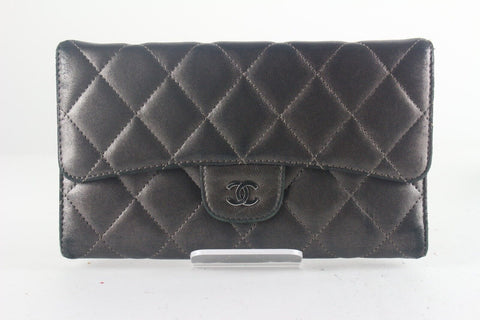 CHANEL Charcoal Grey Leathe Classic Flap Wallet 2CCS725K
