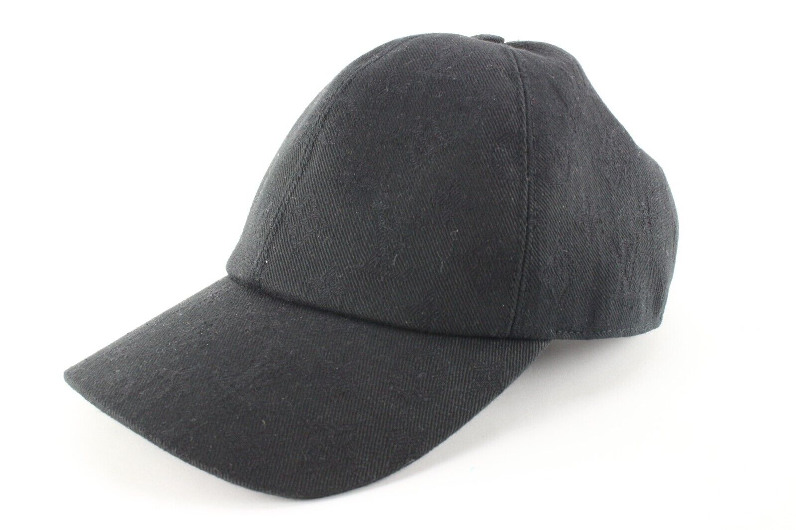 Louis Vuitton Size 58 Black Monogram Essential Cap Baseball Hat