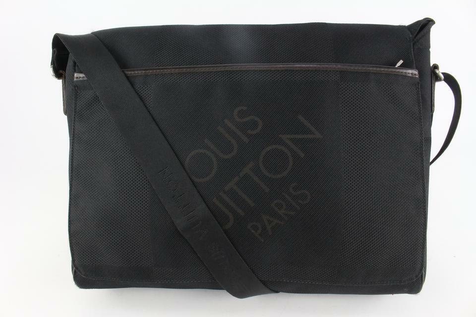 Louis Vuitton Damier Geant Messager Laptop Bag Review - the BEST