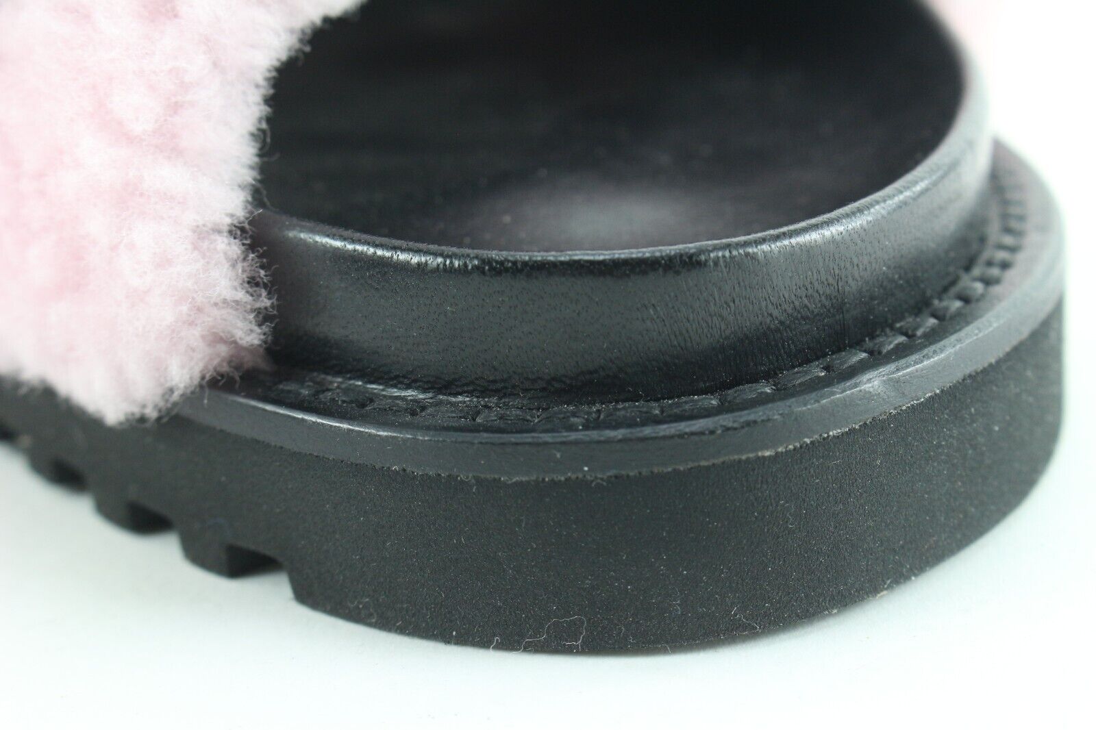Louis Vuitton slide Paseo Flat Comfort Mule Black Shearling Fur Slide  Sandal 39