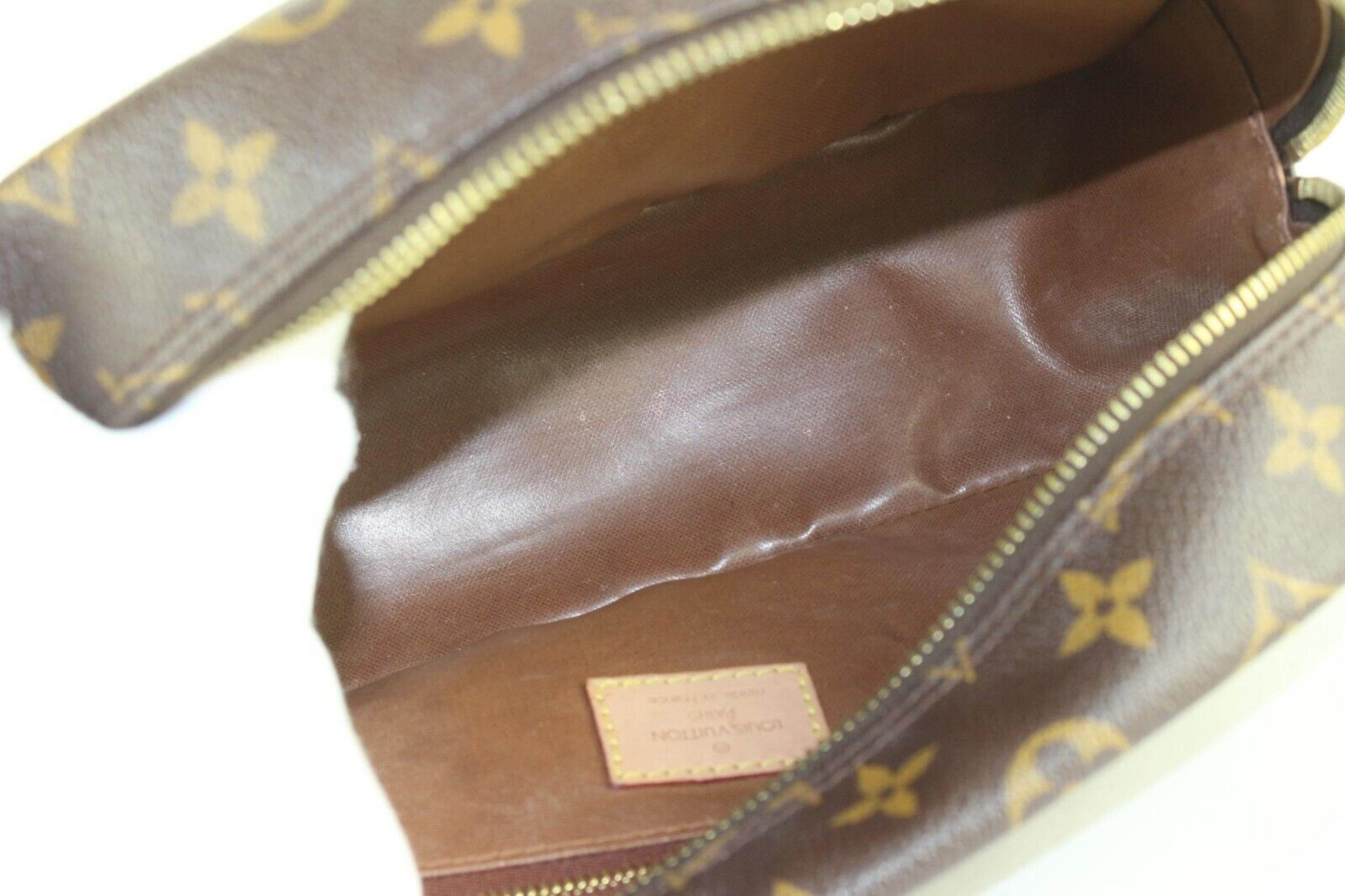 Louis Vuitton Monogram Toiletry Pouch 25 - Brown Cosmetic Bags