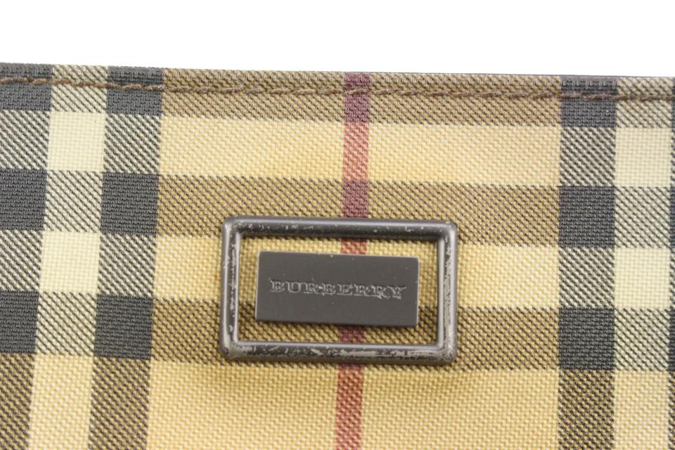 4 Burberry Bags, incl. Laminated Tartan Pouch & Haymarket Wristlet sold at  auction on 9th July | Bidsquare