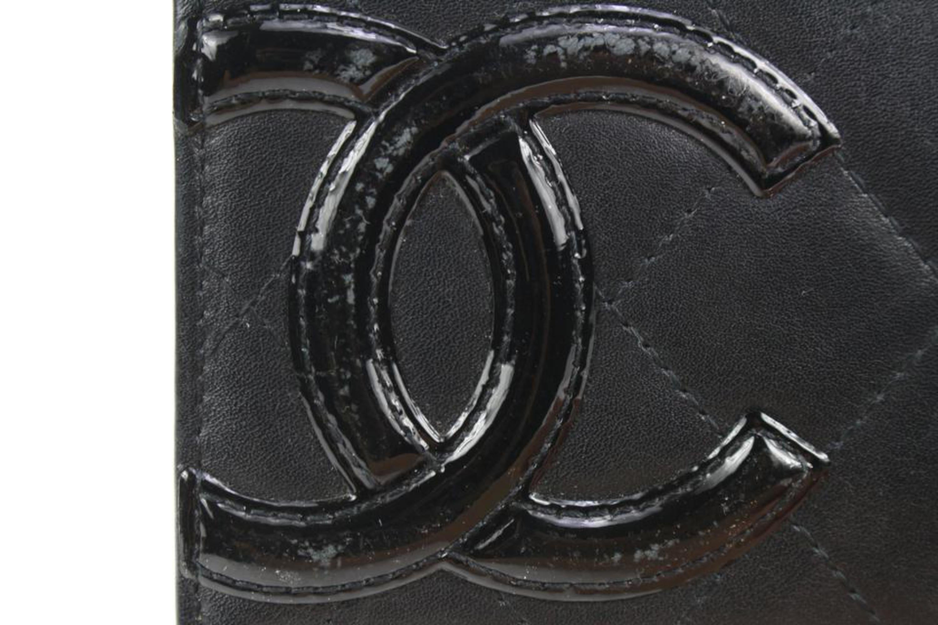 Black Patent Leather CC Logo Wallet with Guarantee Card - Chanel