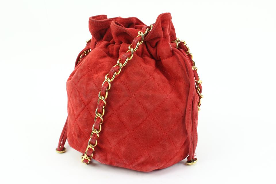 Chanel Red Quilted Suede Mini Drawstring Crossbody Pouch Bucket Bag Leather  ref.577371 - Joli Closet
