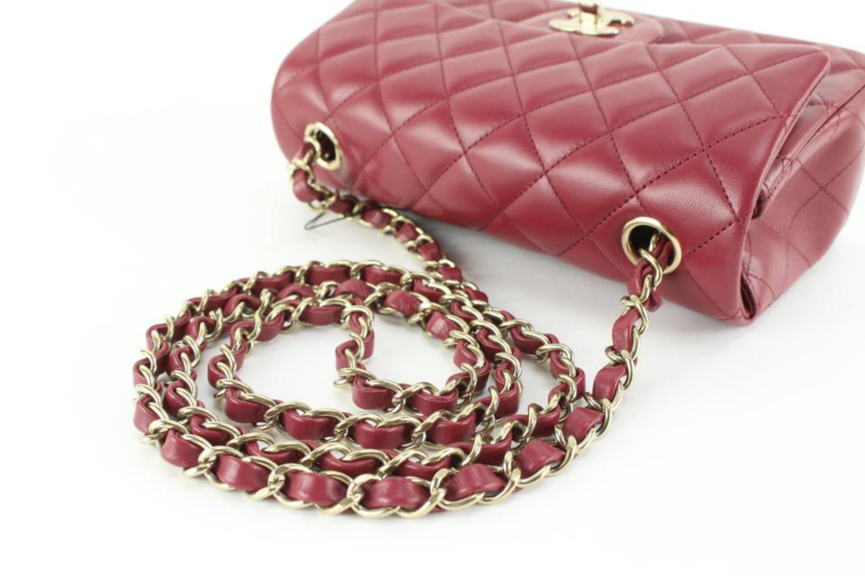 Chanel 22A Burgundy Quilted Lambskin Mini Classic Flap GHW 45cc825s