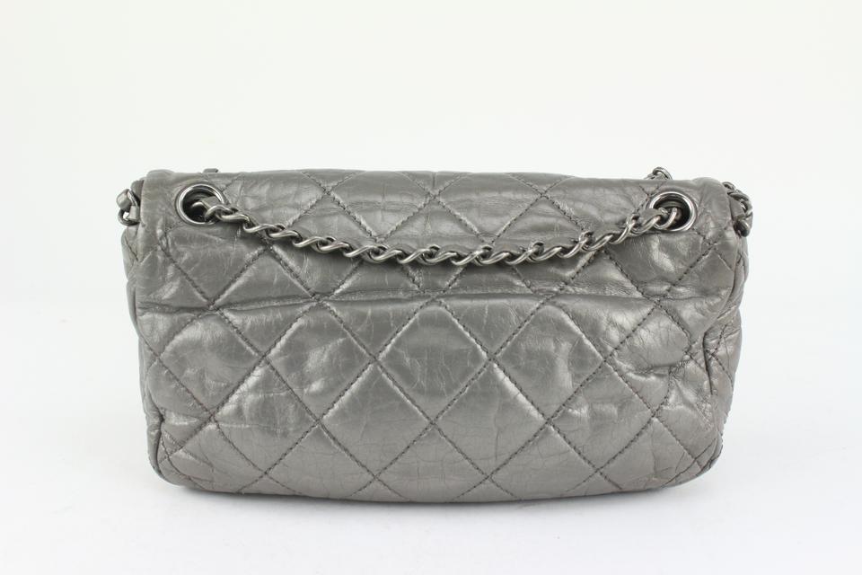 Chanel - Authenticated Chanel 22 Handbag - Leather Grey Plain for Women, Very Good Condition