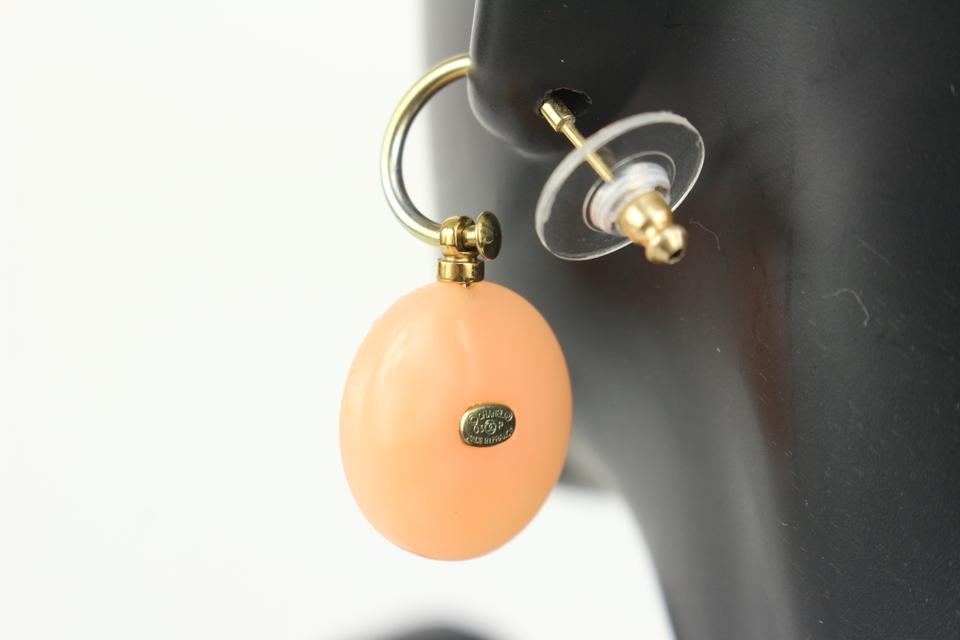 Chanel CC Resin & Pearl Drop Earrings – Dina C's Fab and Funky Consignment  Boutique