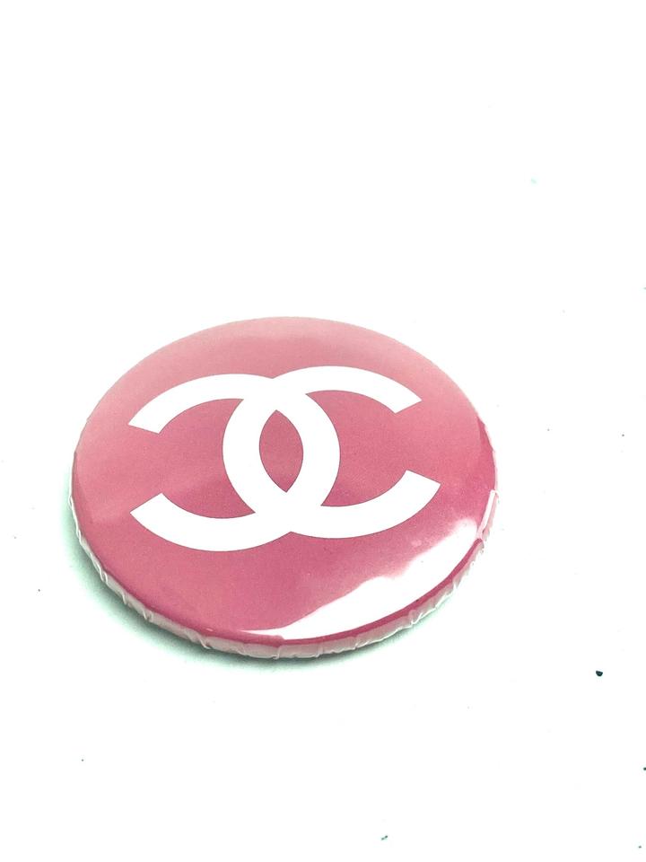 Chanel Rare CC Button 6ca531