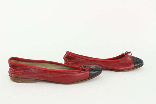 Leather ballet flats Chanel Red size 37 EU in Leather - 31956734