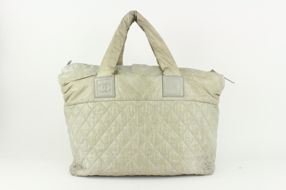 Chanel Grey Tote Bags