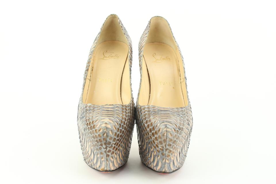 Christian Louboutin Silver Glitter Daffodile Pumps Size 37 For