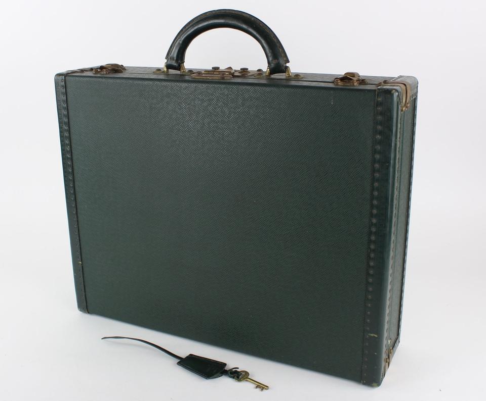 Louis Vuitton President Briefcase Taiga Leather