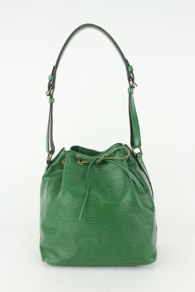 Louis Vuitton Green Epi Leather Borneo Petit Noe Drawstring Bucket Hobo 820lv82