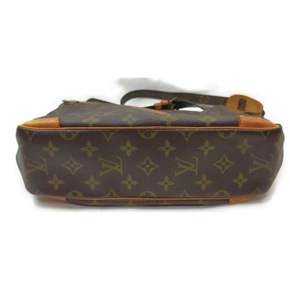 What is Louis Vuitton's BEST bag? 🤔 The 2 in 1 bag that is