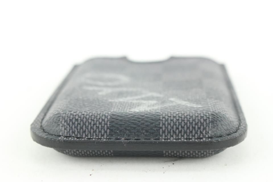 Louis Vuitton Damier Graphite iPhone 6 Folio Case - Black Phone