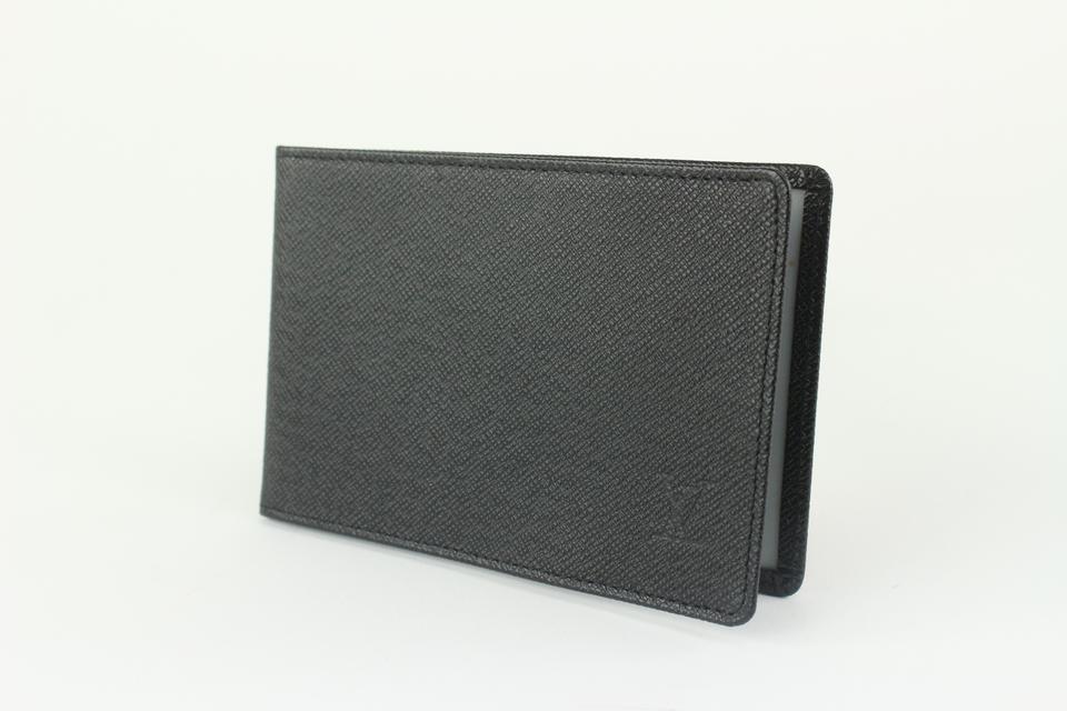 Louis Vuitton Black Taiga Leather Card Holder ID Case 1217lv20