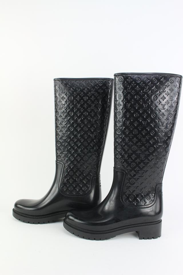 Louis Vuitton Monogram Rubber Rain Boots - Size 9 / 39 (SHF-20766