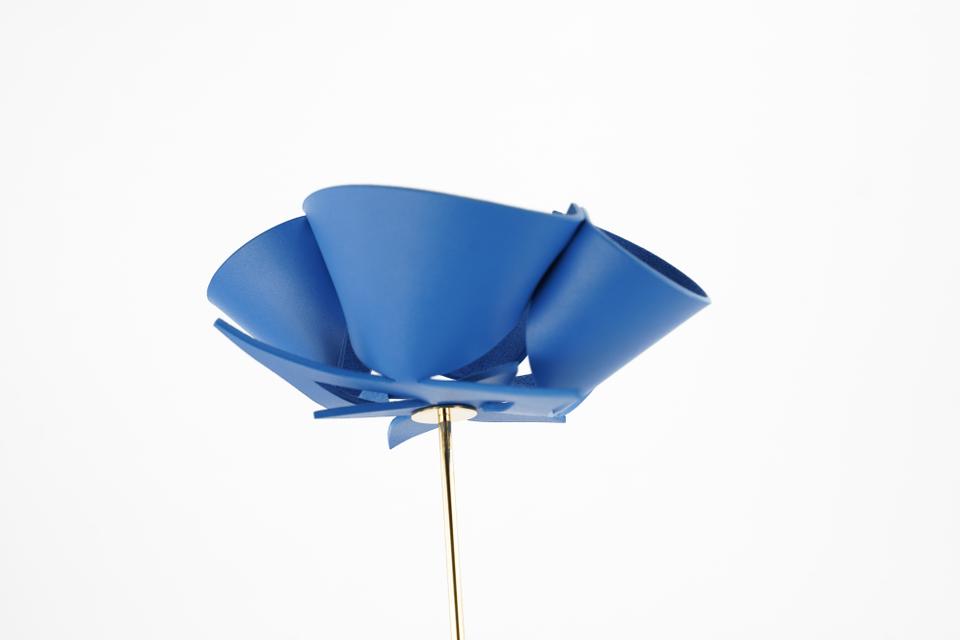 Louis Vuitton _ Object Nomades // Origami flowers by Atelier Oï  #milanogram#milanogram2018#salonedelmobile2018#mdw#milanodesi…